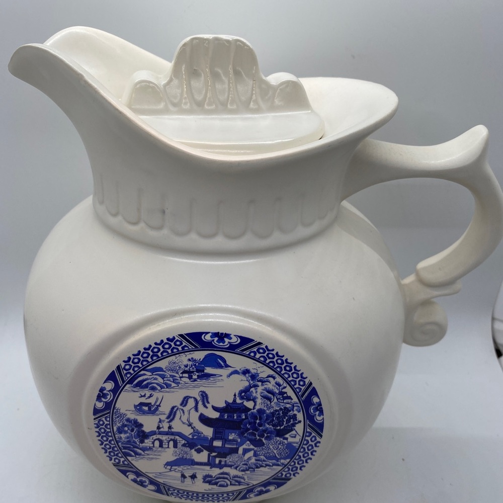 Blue Willow McCoy Cookie Jar Tea Pitcher